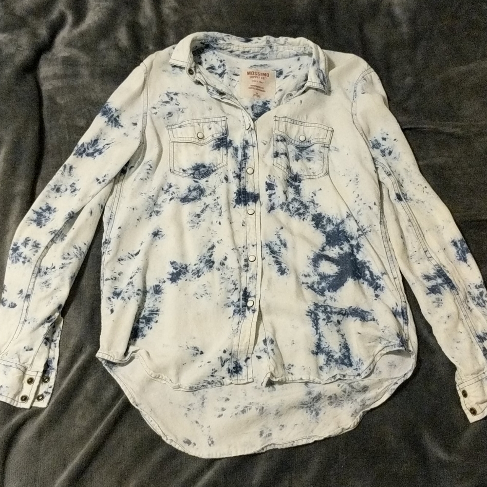 Mossimo acid wash denim shirt
